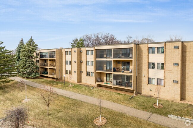 Foto del edificio - Opus Condominiums