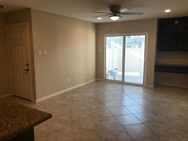 Building Photo - 2120 El Paseo St