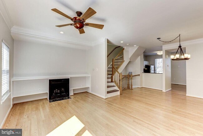 Foto del edificio - 3302 Mt Vernon Ave