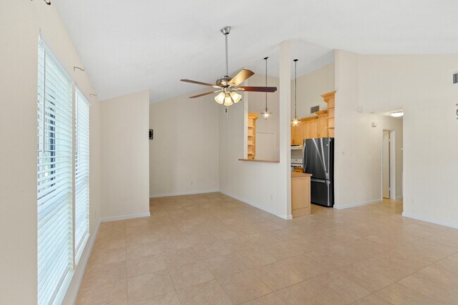 Foto del edificio - 5216 Beaverbrook Dr