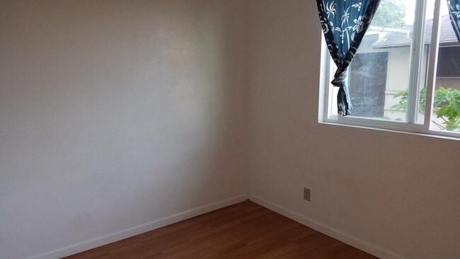 Foto del edificio - 1387 Frank St