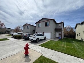 Building Photo - 61325 Sally Ln