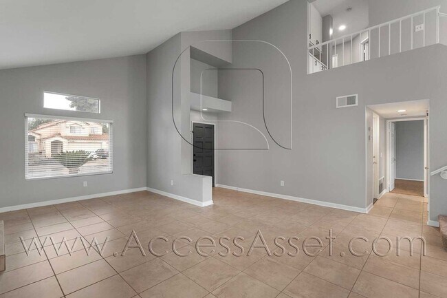 Building Photo - Charming 2-story home With 4 Bed/3 Baths Located In The Heart Of Murrieta!