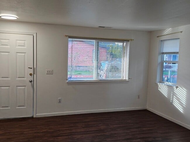 Foto del edificio - 3Bd/2Ba Single Story Home-Available soon!