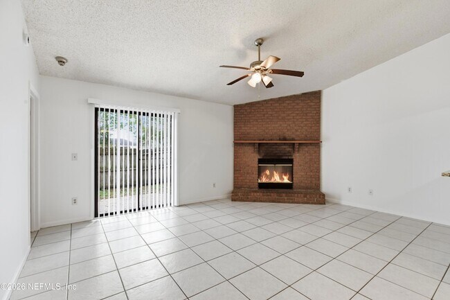 Foto del edificio - 3544 Villa Pl