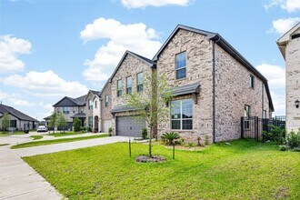 Building Photo - 2080 Terra Rose Dr