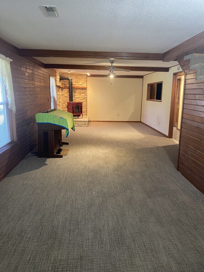 Foto del edificio - 20698 Wilkes Creek Rd