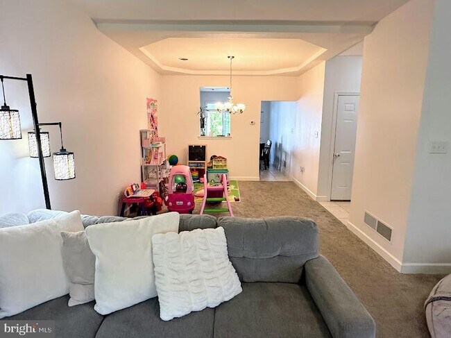 Foto del edificio - 203 Springmont Dr