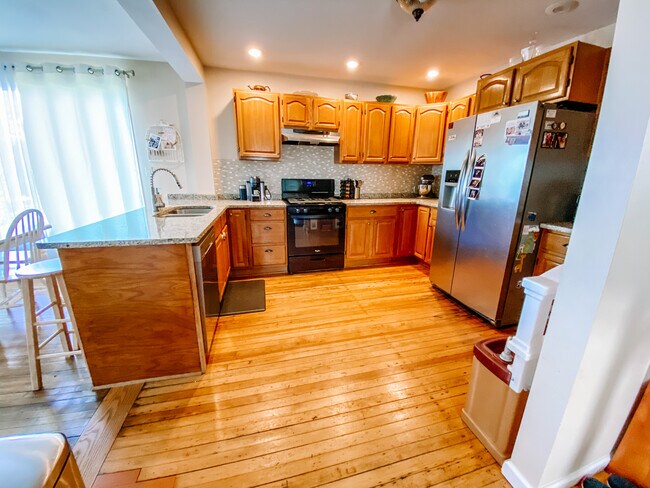 Foto del edificio - 85 S Washington St