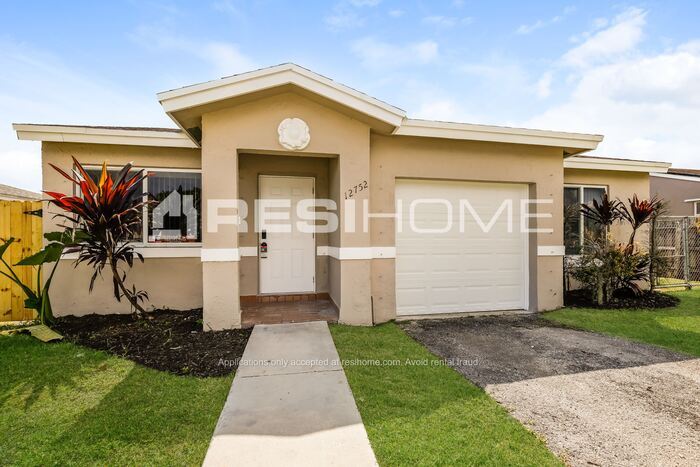 Primary Photo - "Welcome Home! Get 1 month FREE RENT when ...