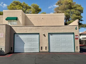 Building Photo - 6750 Del Rey Ave