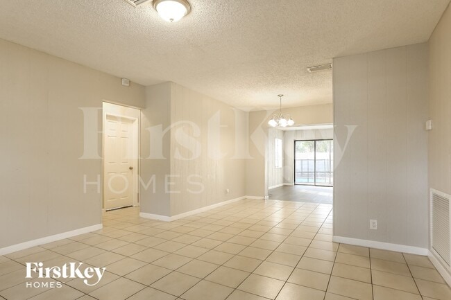 Foto del edificio - 6100 Harding St