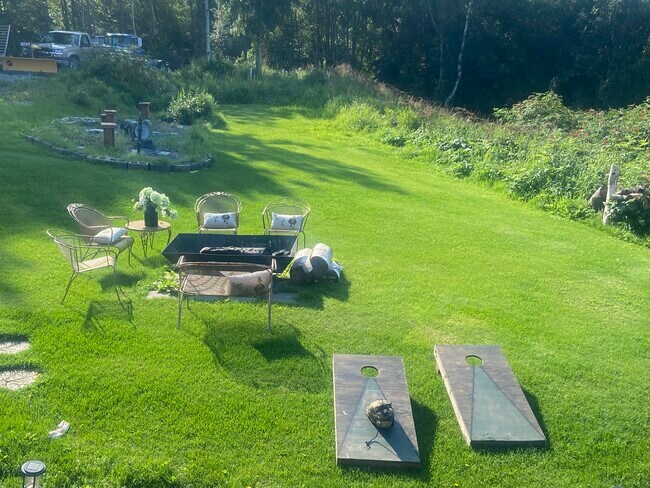 Foto del edificio - 4945 De Armoun Rd