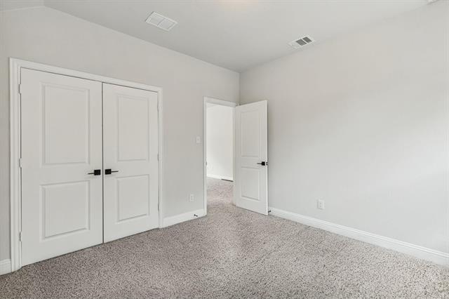 Foto del edificio - 2821 Woodland Ct