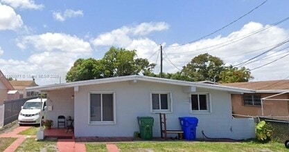 Building Photo - 1216 NW 32nd Ct