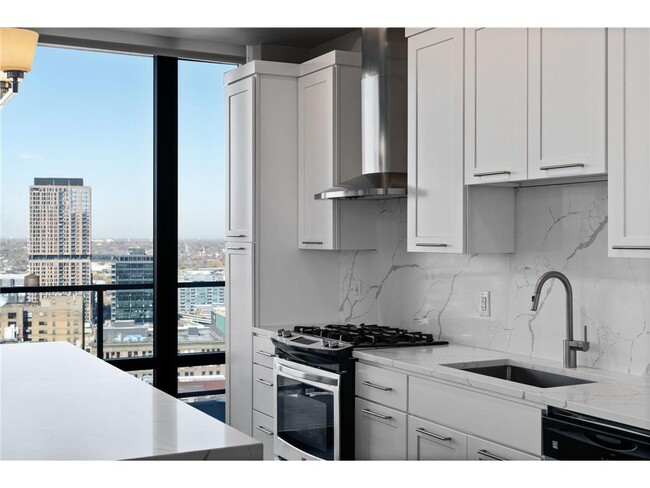 Foto del edificio - 497 S Marquette Ave