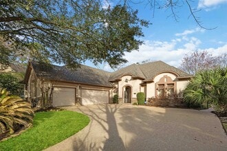 Building Photo - 102 W Racing Cloud Ct