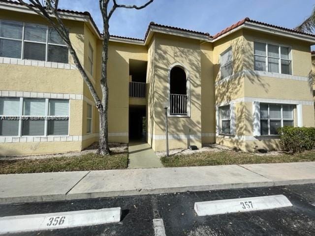 Building Photo - 565 Vista Isles Dr