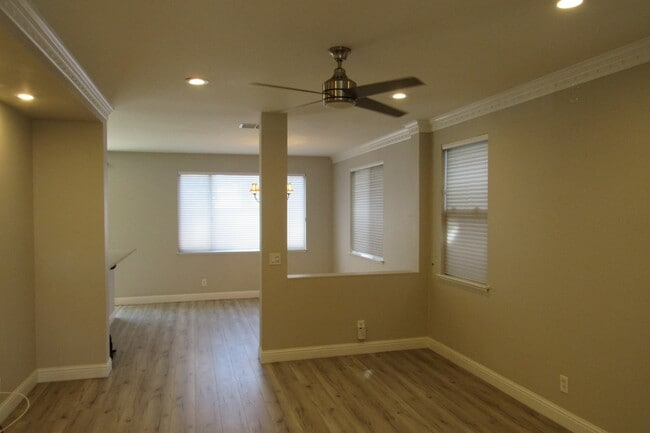 Building Photo - Beautiful 3 Bed/2.5 Bath Single Family in Highly Desirable Castro Valley Neighborhood