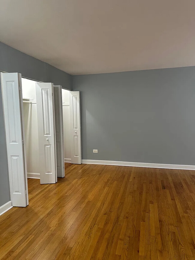 Foto del edificio - 1523 W Morse Ave