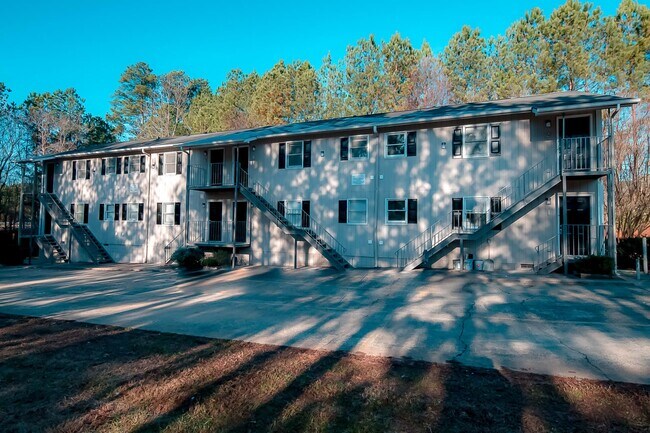 Building Photo - $1000 in Rent Savings + Lifestyle Bonus at...