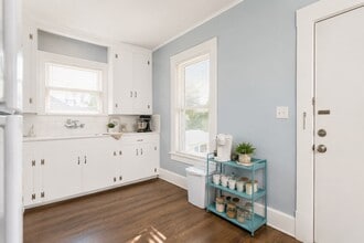 Building Photo - 3012 Avenue O 1/2
