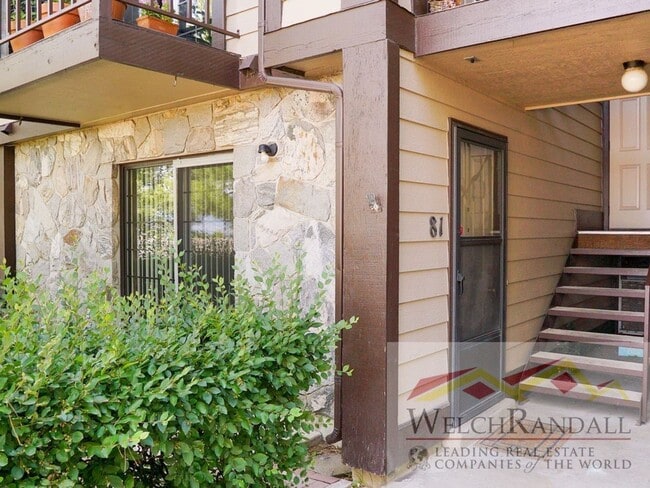 Building Photo - Corner Gem in Washington Terrace – 2BR Comfort & Style!