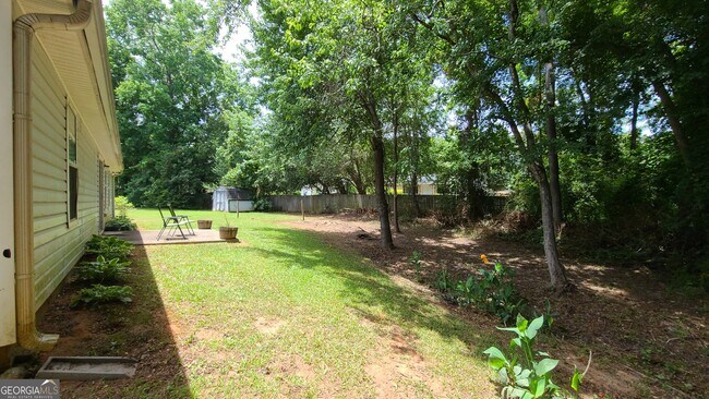 Building Photo - 601 Connors Path