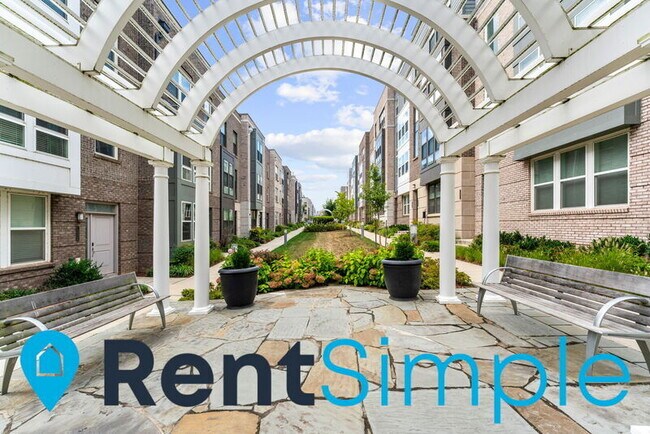 Foto del edificio - 13326 Sherwood Park Ln
