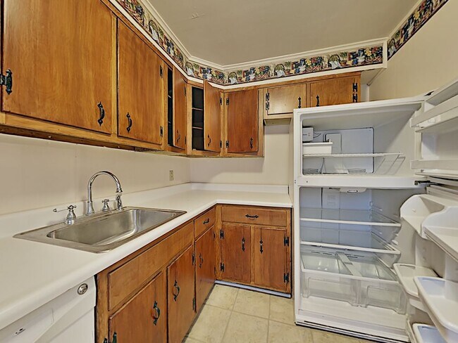 Foto del edificio - 311 Noel Dr Monroeville PA 15146