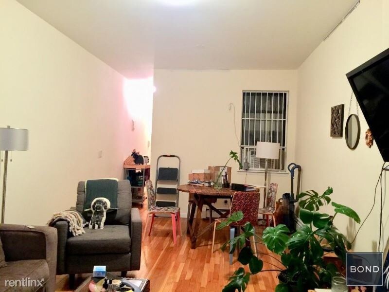 Building Photo - 1 br, 1 bath Apartment - 442 Amsterdam Avenue