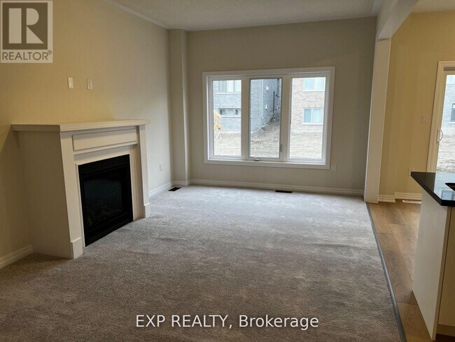 Photo du bâtiment - 174 Flood Ave