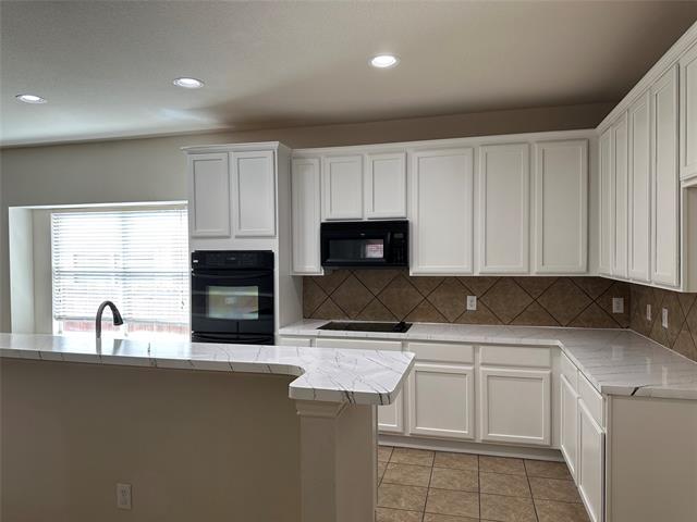 Building Photo - 14517 Little Anne Dr