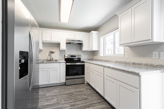 Interior Photo - Saratoga Apartments - STA