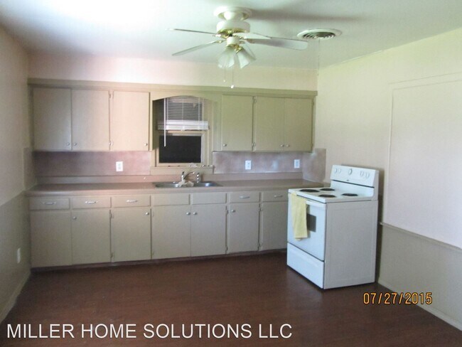Foto del edificio - 3 br, 1 bath House - 10000 SE 59TH ST