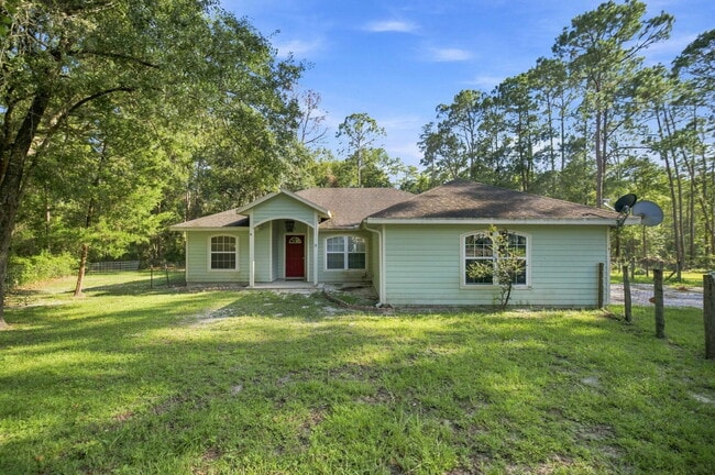Building Photo - Peaceful 1.25-Acre Rental – Available September 1st!