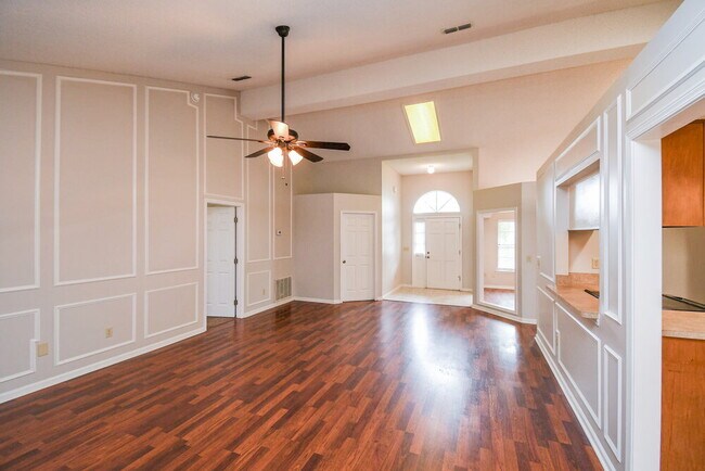 Building Photo - 6061 Antigua Ct