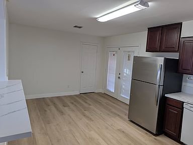 Foto del edificio - 1242 W 9th St