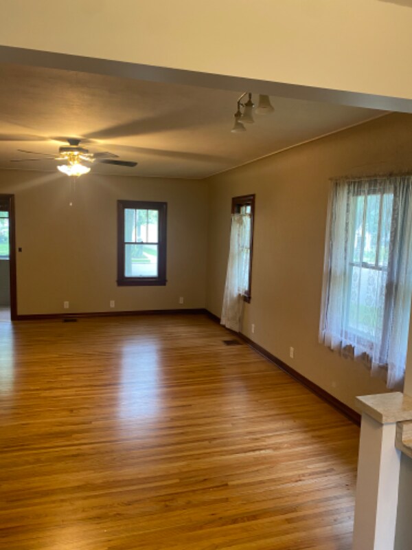 Foto del edificio - 305-305 5th Ave