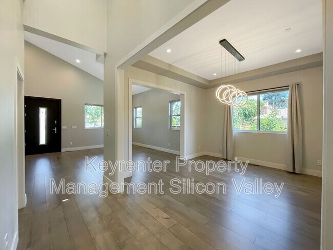 Foto del edificio - 2942 Neal Ave