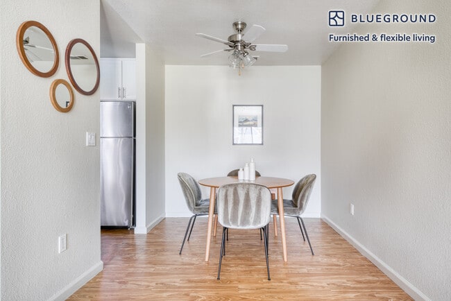 Building Photo - 83 Rock Harbor Ln