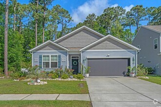 Building Photo - 1011 Maxwell Dr