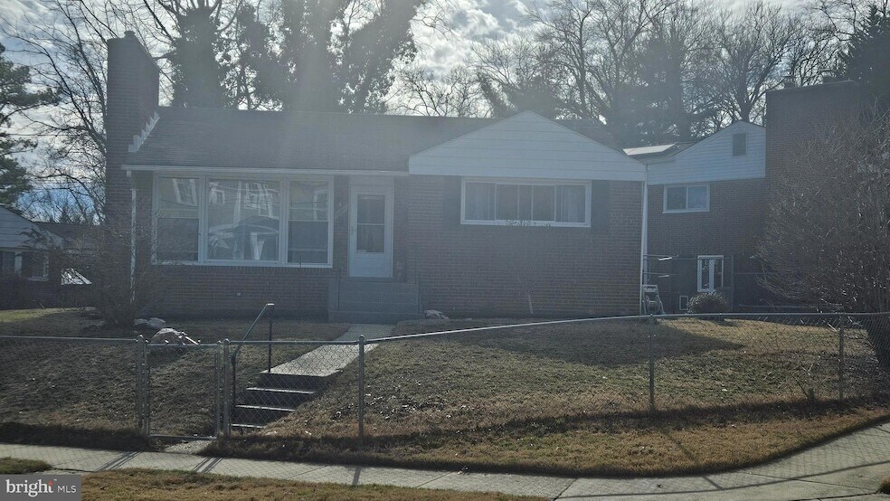 Foto del edificio - 10404 Insley St