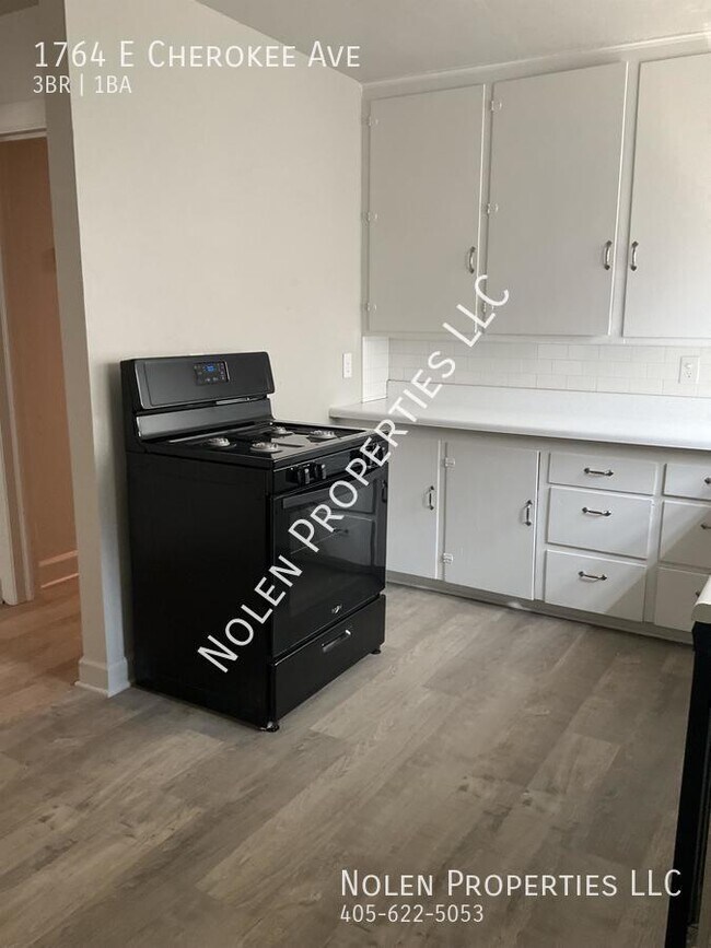 Foto del edificio - 1764 E Cherokee Ave