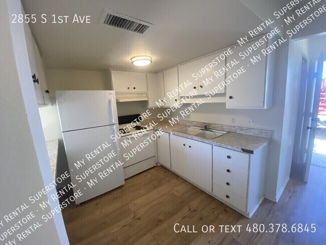 Foto del edificio - 2855 S 1st Ave