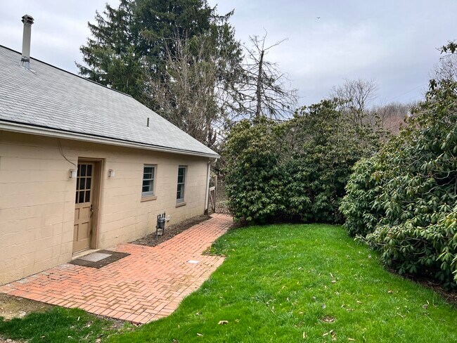 Foto del edificio - 55 Pittsburgh Rd