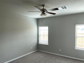 Building Photo - 25564 Northpark Palm Dr