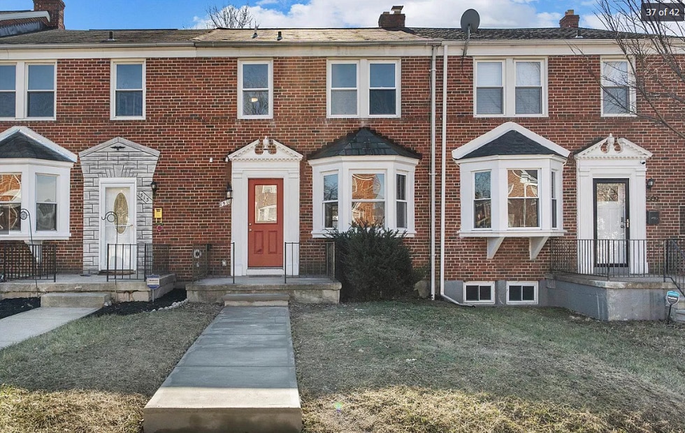 Primary Photo - 1511 Oakridge Rd