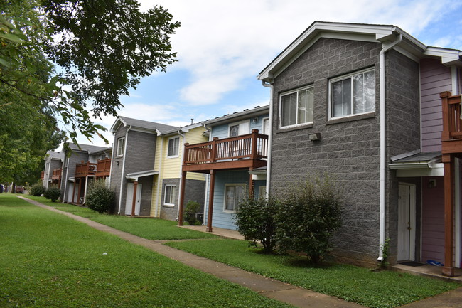 Building Photo - Shawnee Garden Apartments I & II