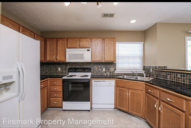 Foto del edificio - 3 br, 2 bath House - 3117 Demetros Place